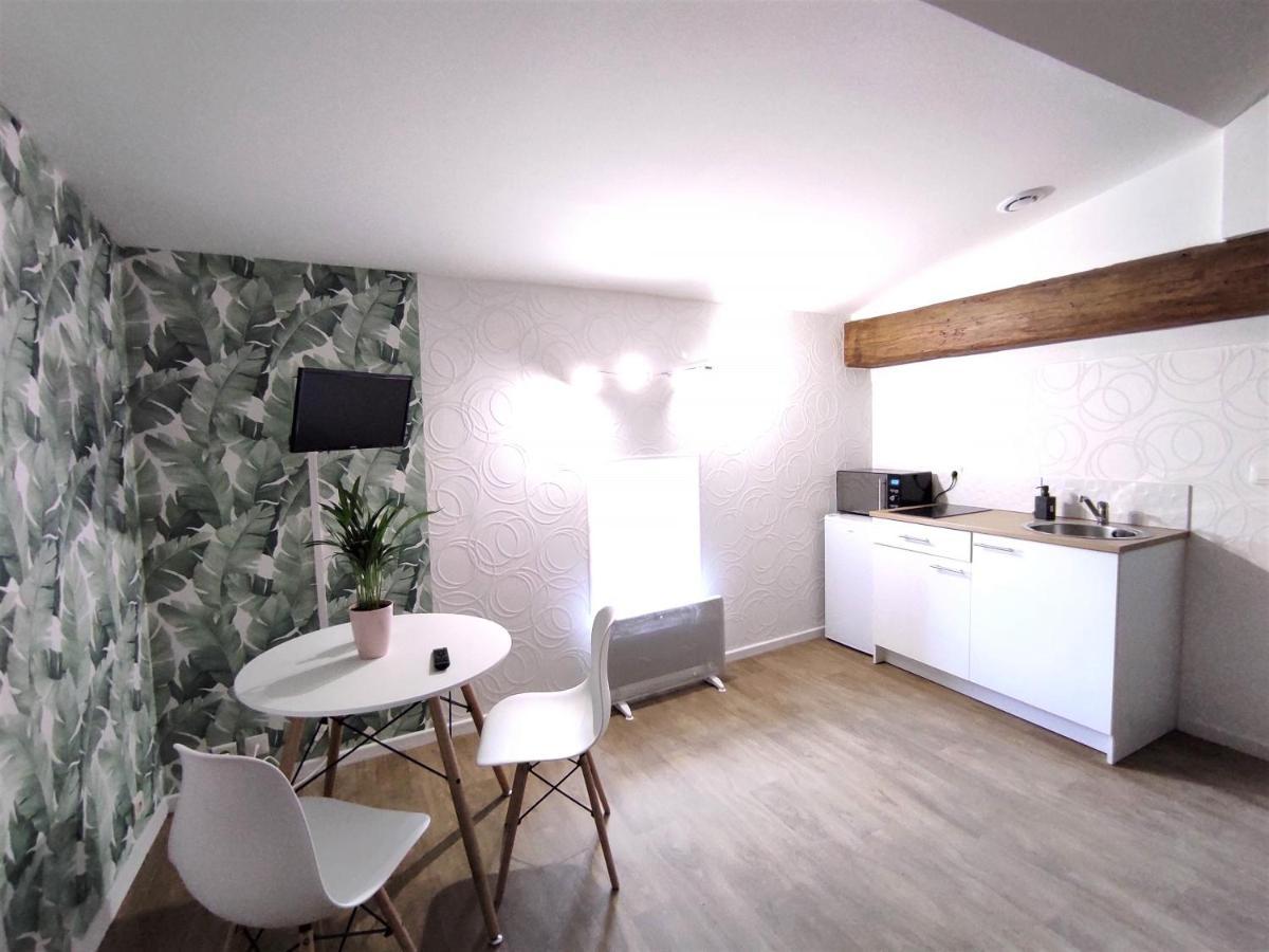 Appartement Oingt - Les Meublés des Pierres Dorées Theize Exterior foto