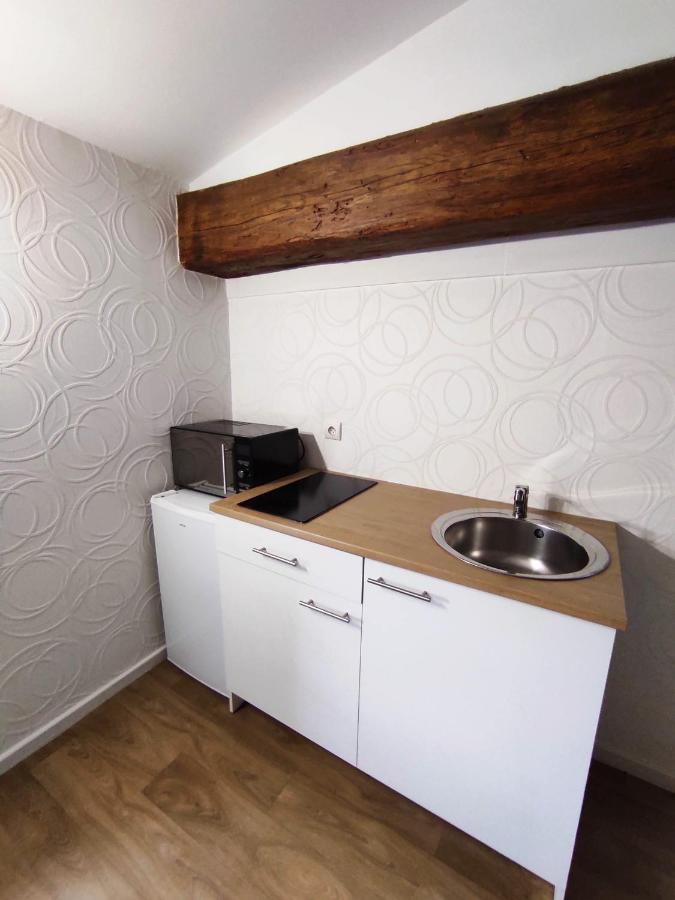 Appartement Oingt - Les Meublés des Pierres Dorées Theize Exterior foto